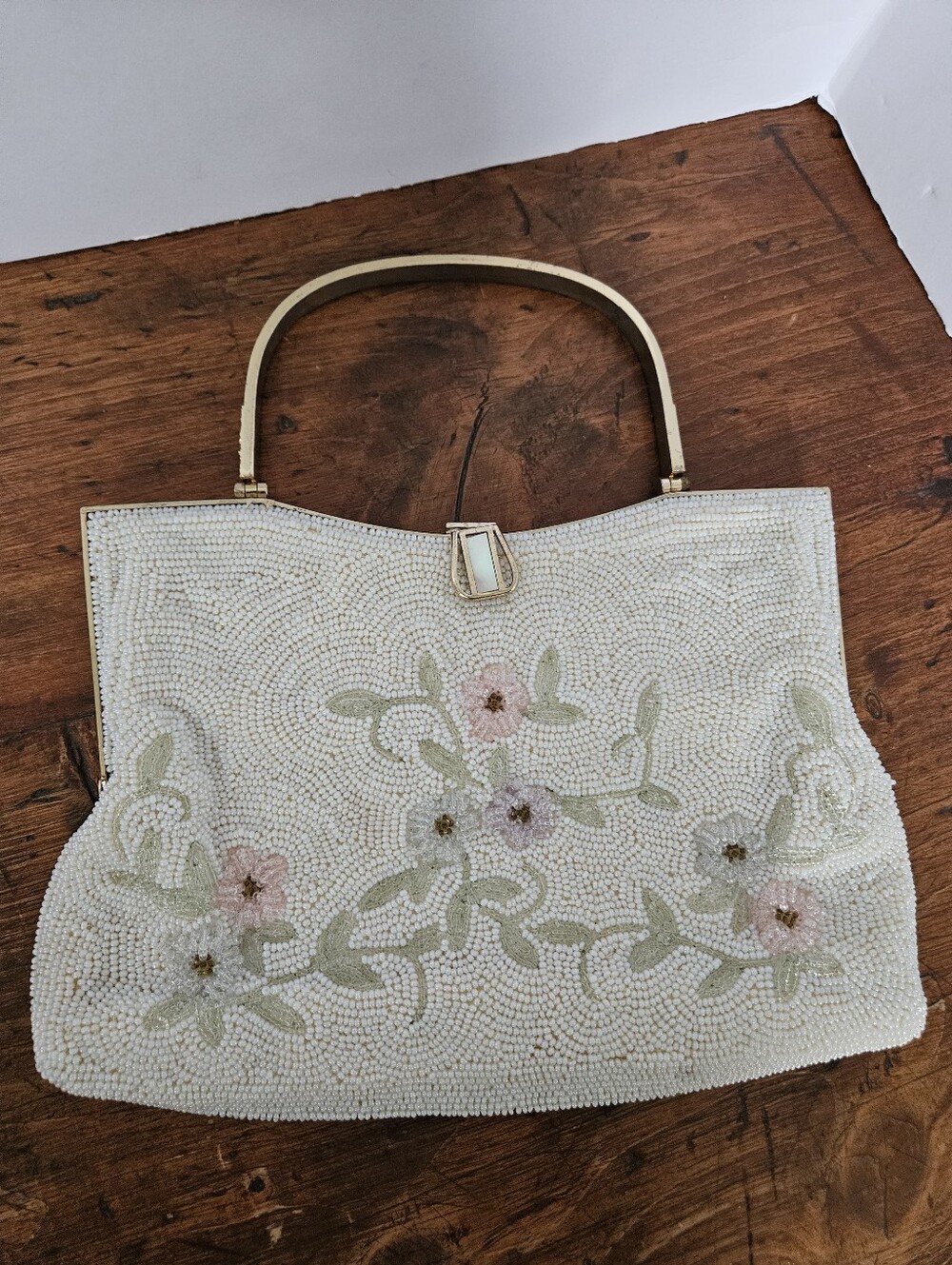 Vintage Japan Beaded Purse With Pastel Flowers, Mother Of Pearl Handle Accents